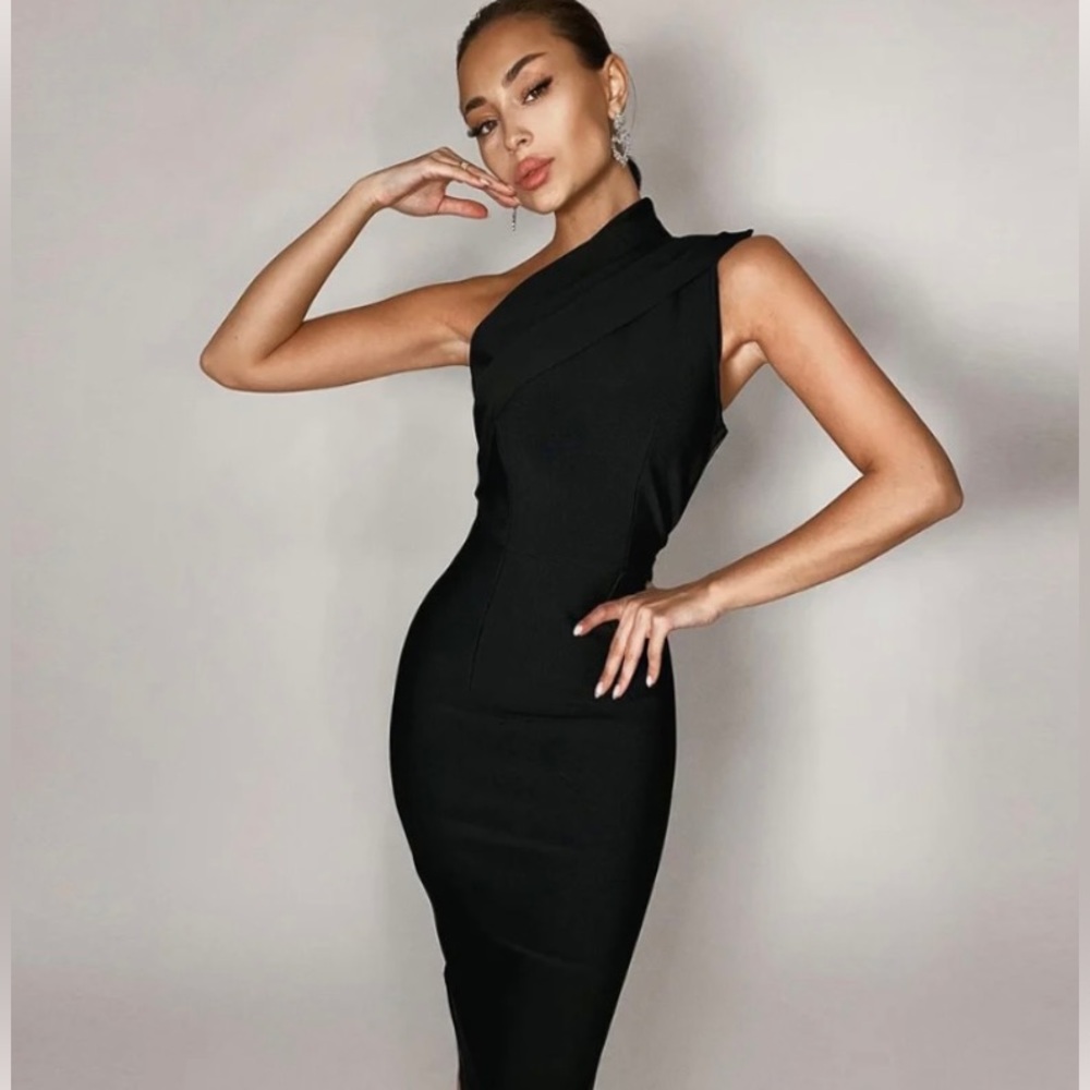 ZARA ASYMMETRIC VELVET DRESS
